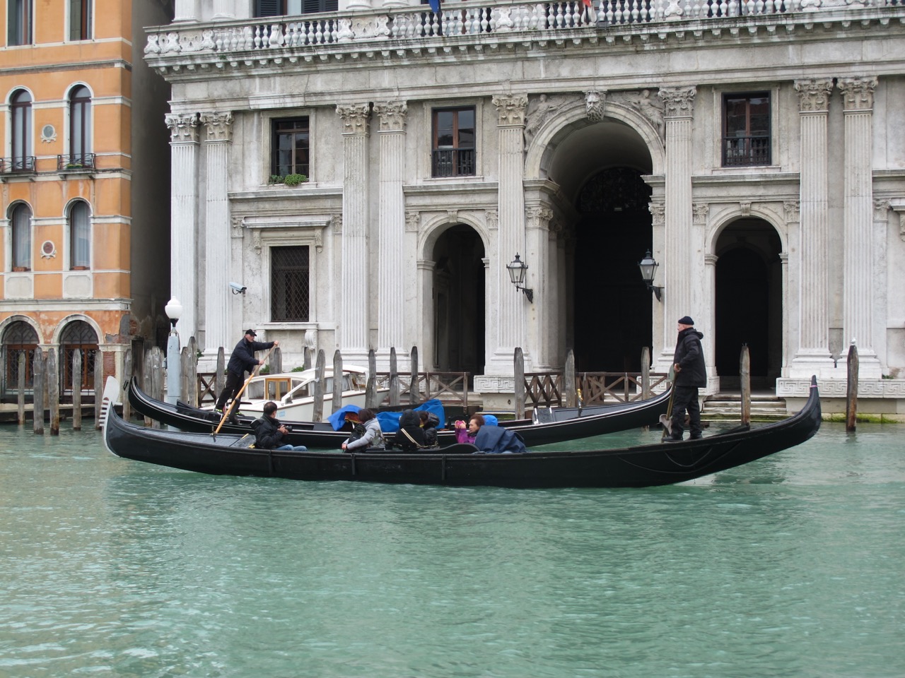 Paseo en Góndola en Venecia Cruceros